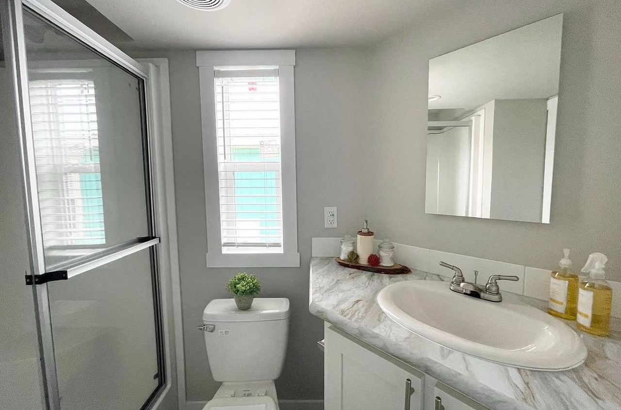 399 sq.ft RV - Image 3