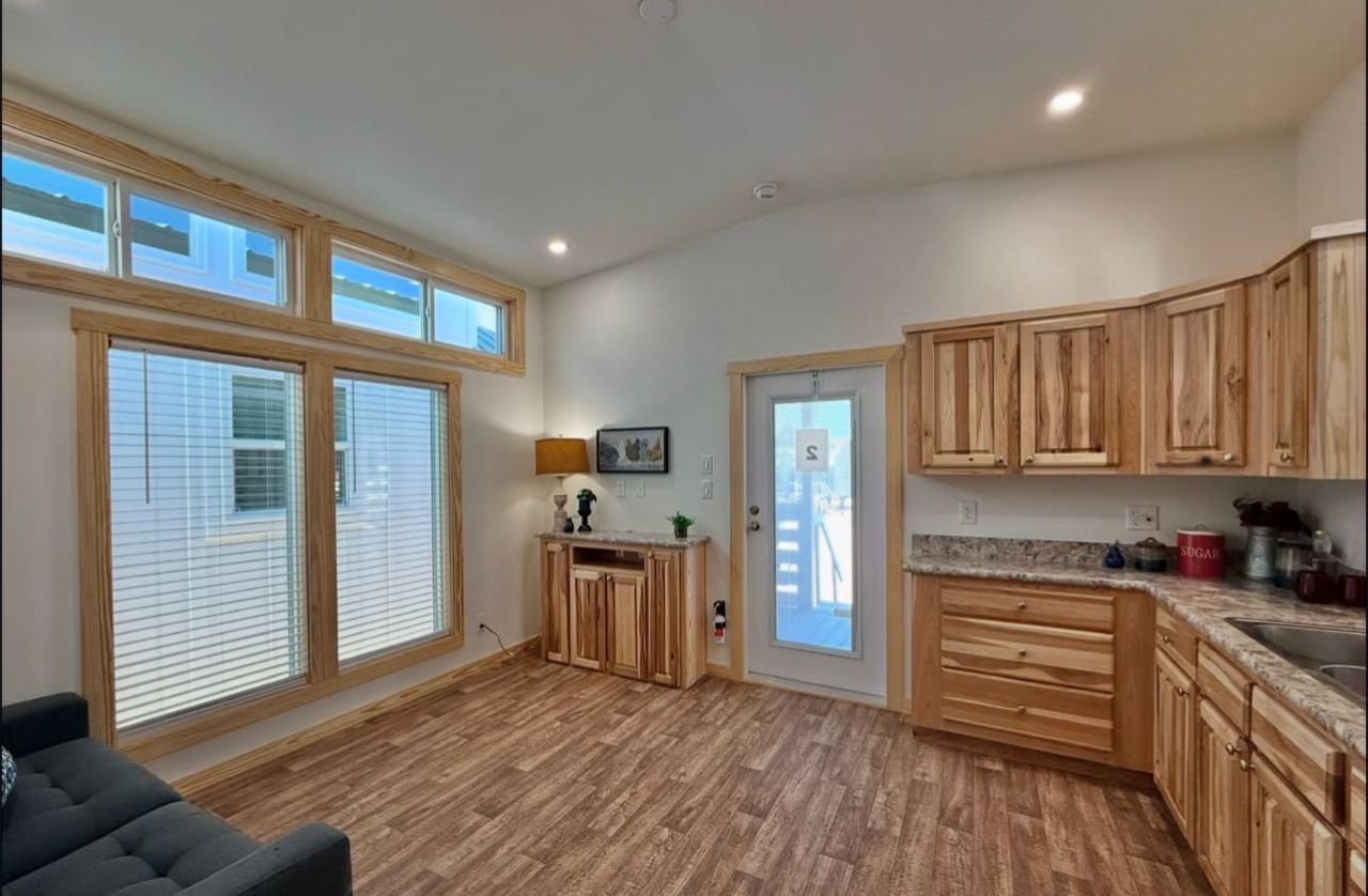 399 sq.ft RV - Image 7