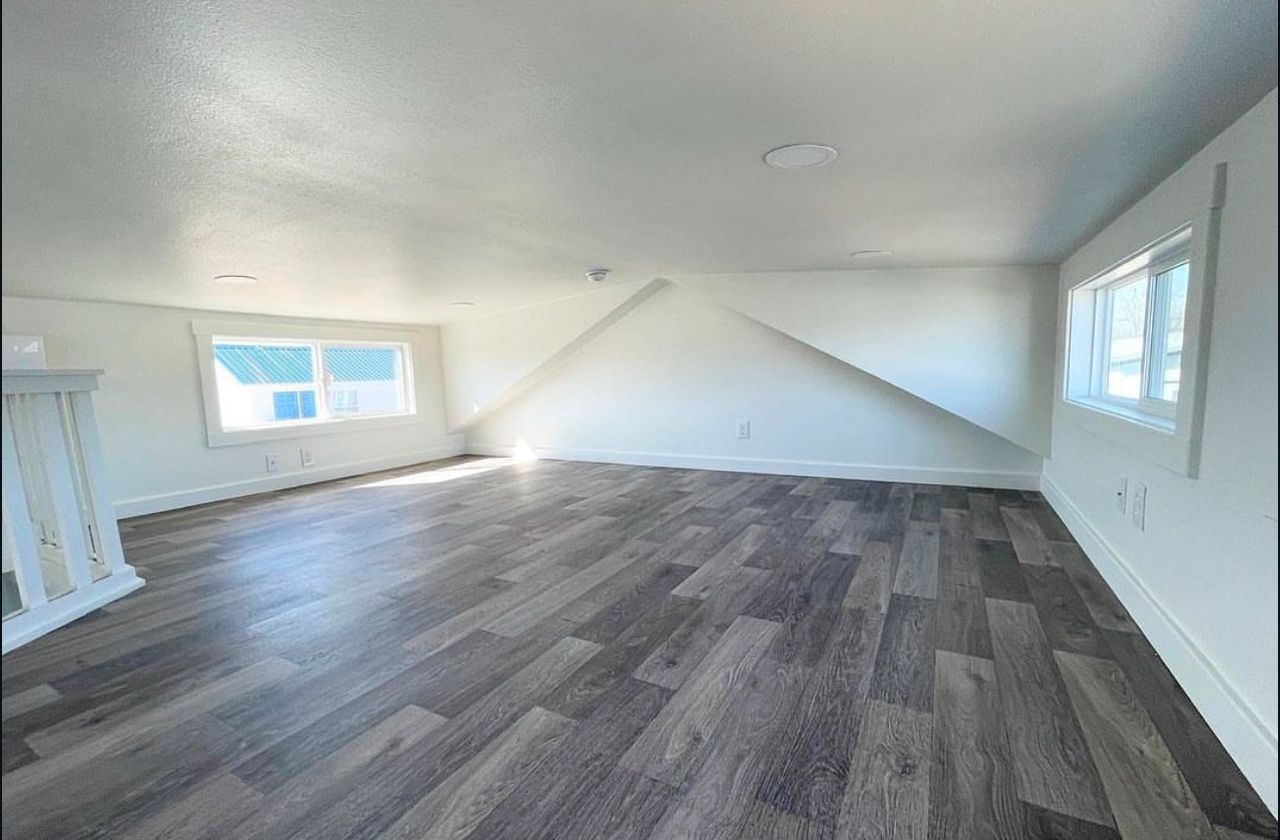 399 sq.ft RV - Image 2