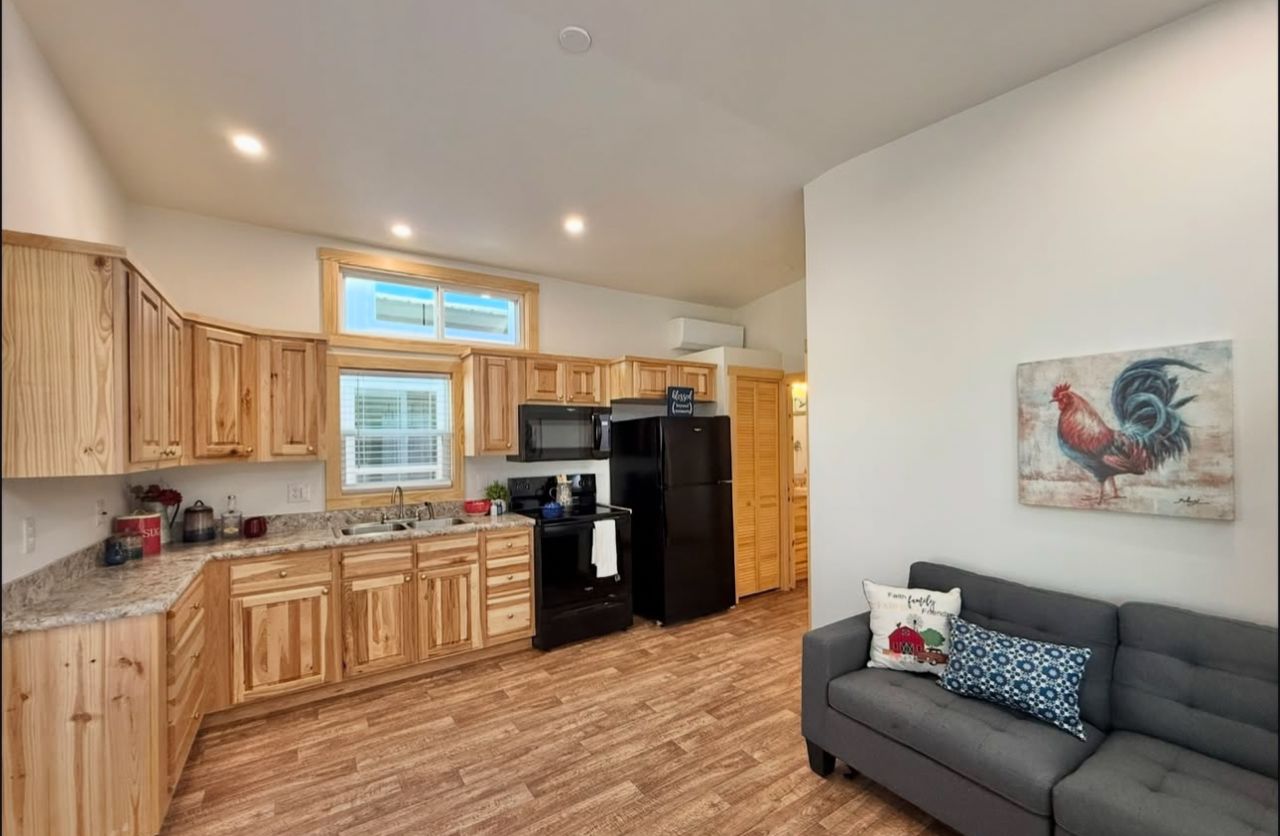 399 sq.ft RV - Image 6