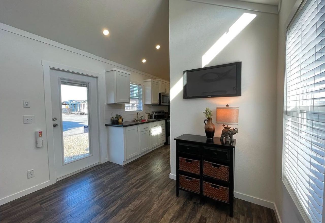 399 sq.ft. Park Model - Image 5