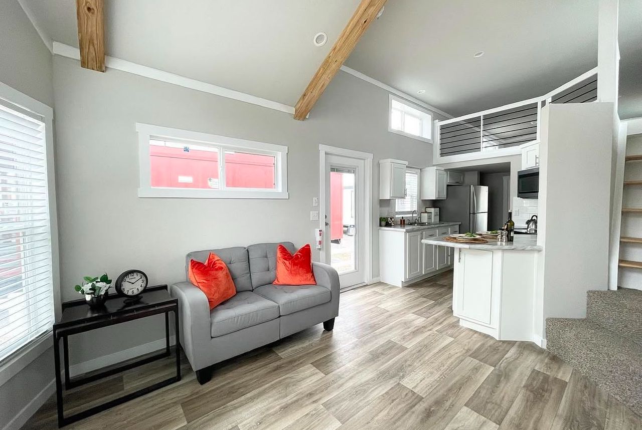 399 sq.ft RV - Image 8