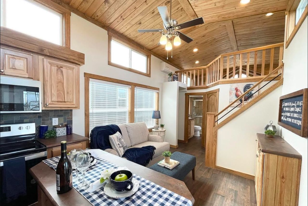 399 sq.ft. RV - Image 7