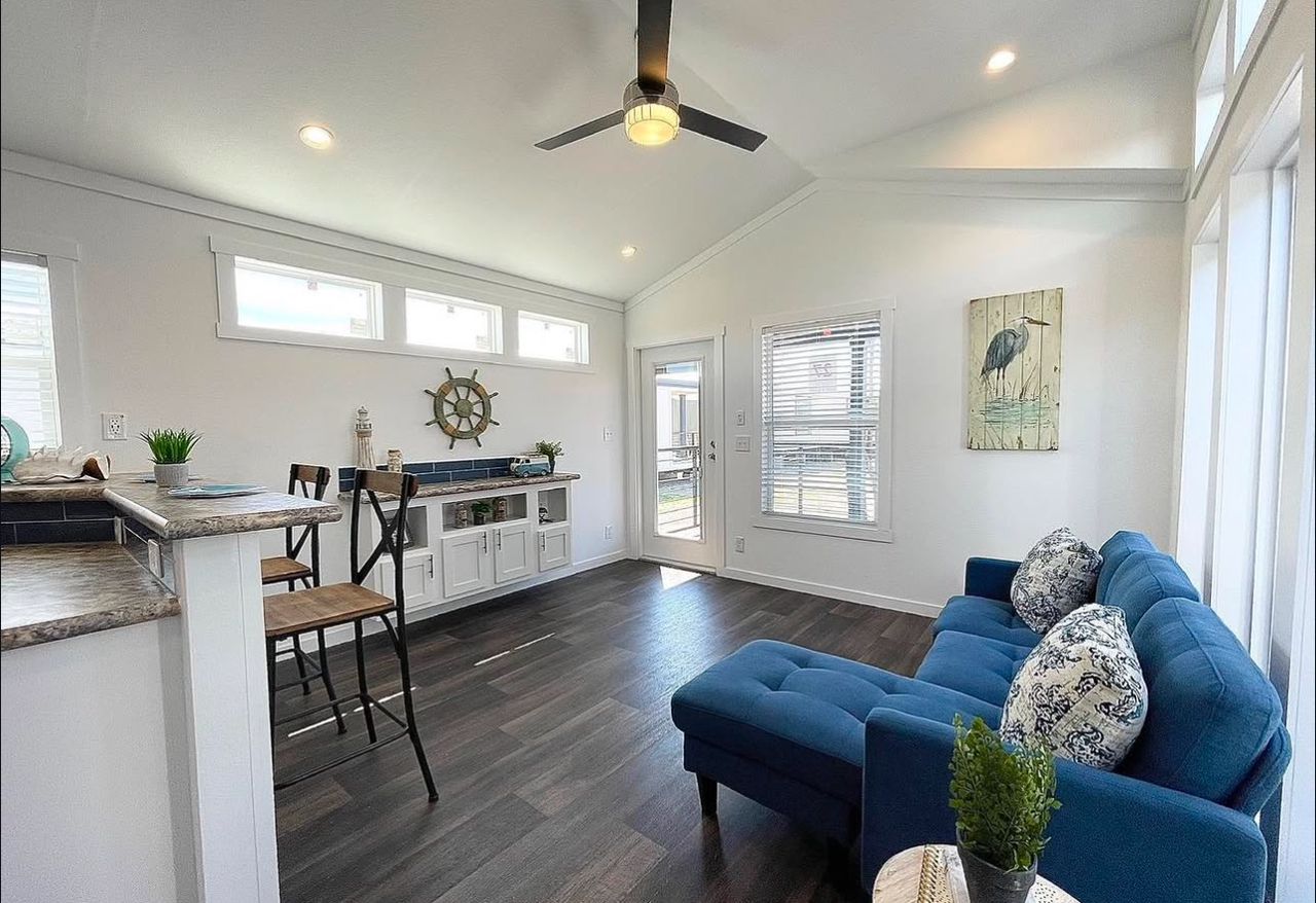 640 sq.ft Single Section - Image 6