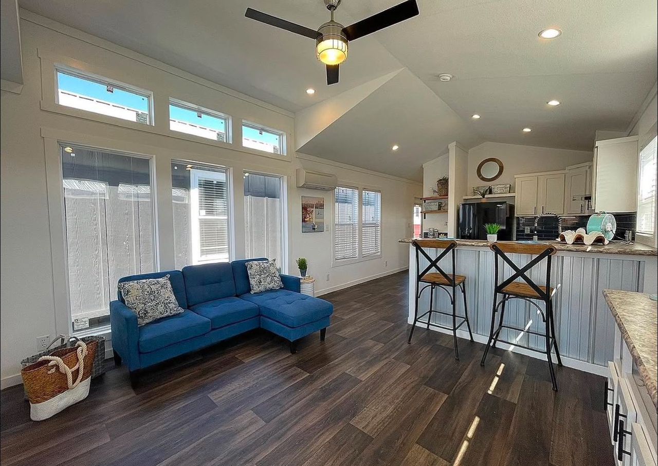 640 sq.ft Single Section - Image 8