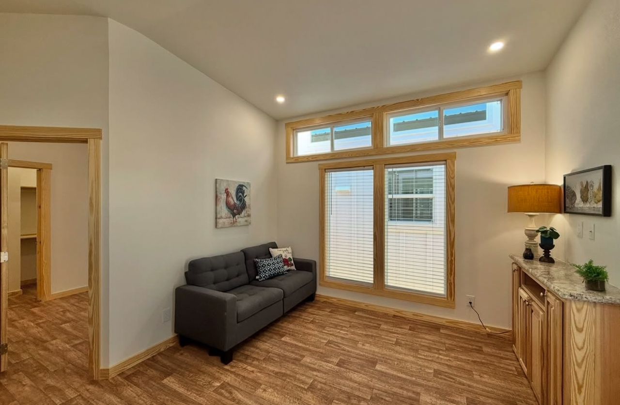 399 sq.ft RV - Image 5