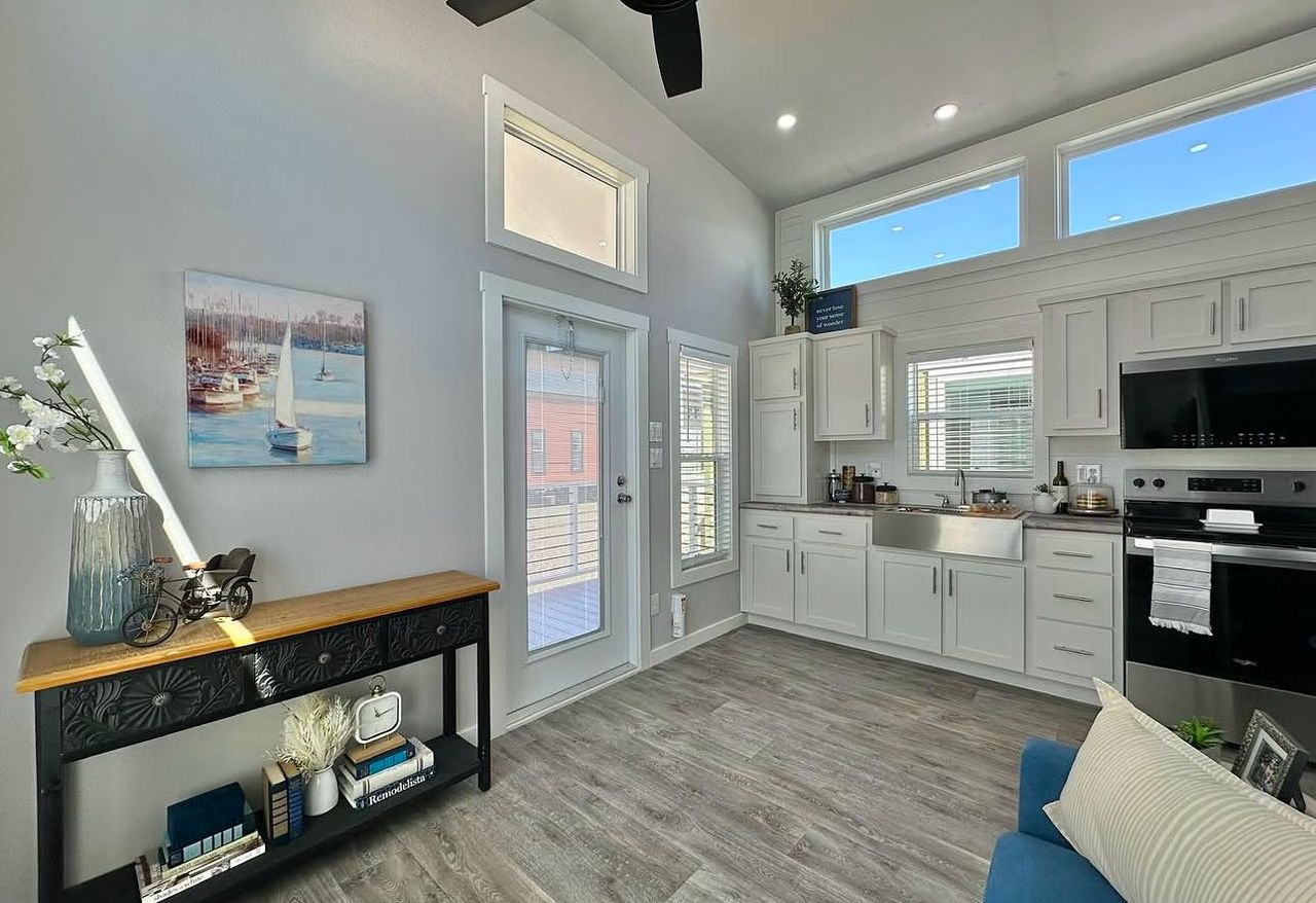 399 sq.ft. RV - Image 8