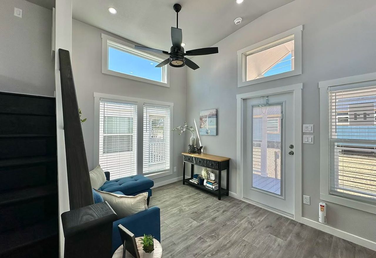 399 sq.ft. RV - Image 9